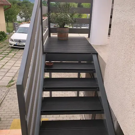 Pupos Apartamento Szigliget